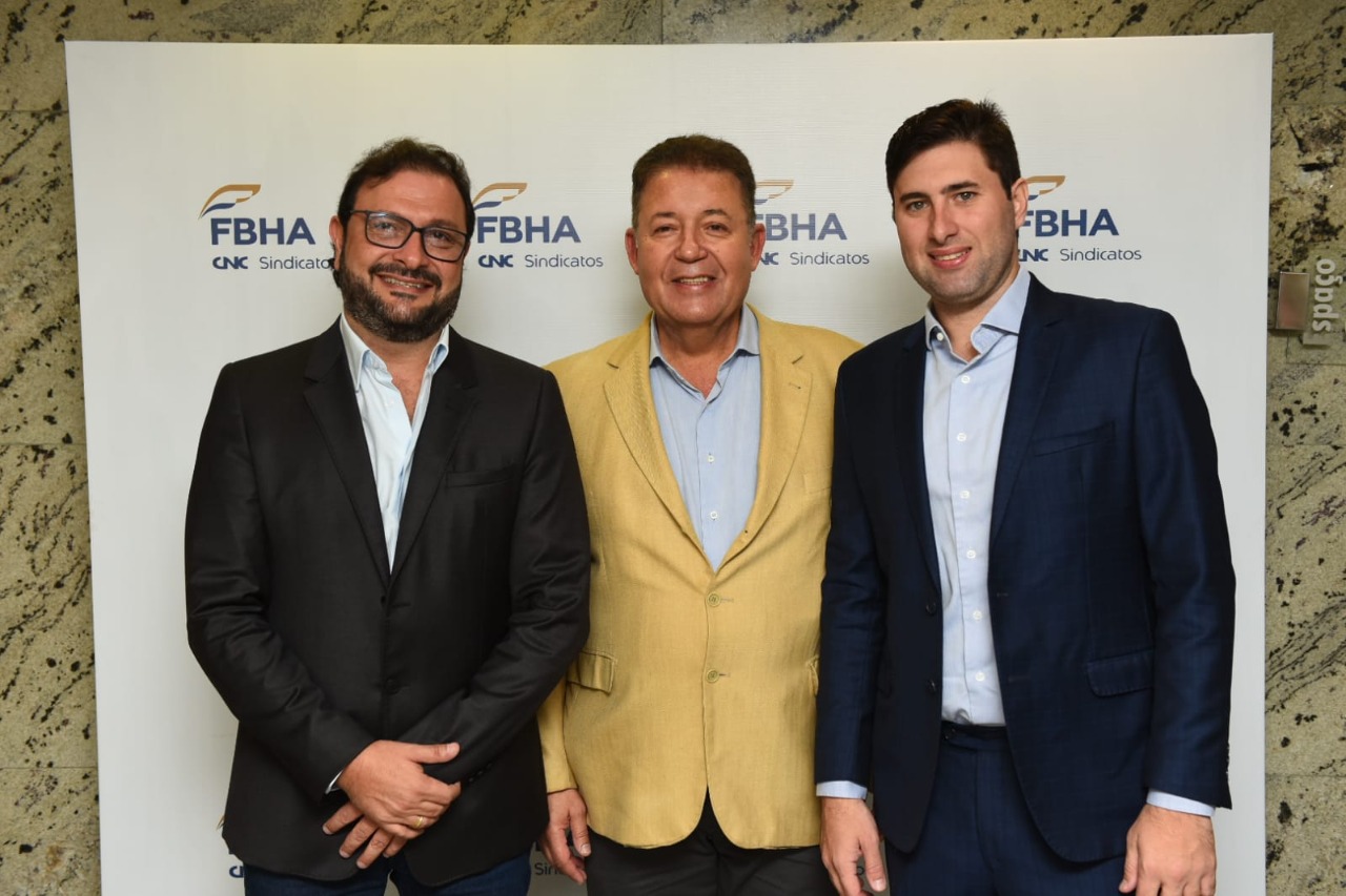 Poderosos na FNHRBS:       Habib Chalita, Alexandre Sampaio e Grago Parente
